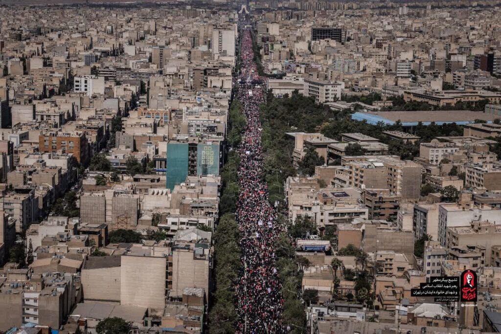 رهبر شهید