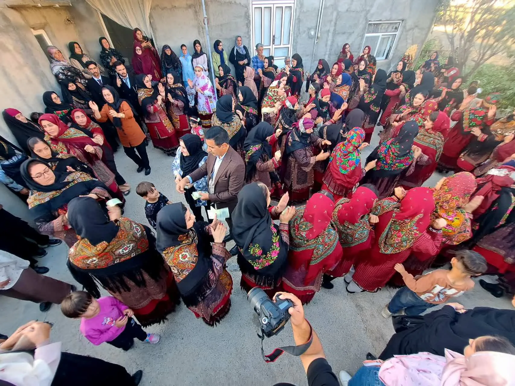 عروسی کرمانج‌ها