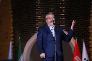 رونمایی از یادمان شهدای گمنام بوستان ملت مشهد؛ نماد شهری برای زنده نگه داشتن فرهنگ ایثار و شهادت 1 یادمان شهدای گمنام